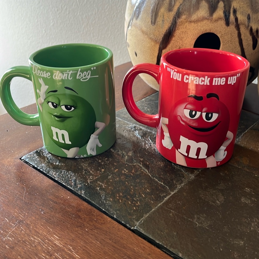 M&Ms Mugs set of two. Red and green Character Coffee Tea Hot Cocoa.